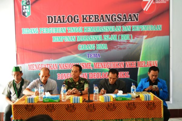 Dialog Kebangsaan oleh HMI Cabang Bima, dalam upaya menumbuhkan spirit nasionalisme dan menjaga keutuhan NKRI.